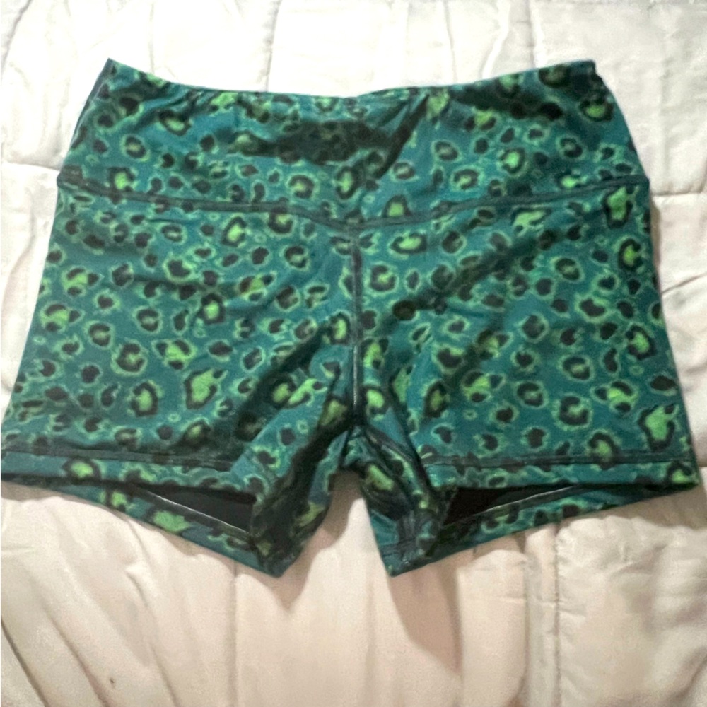 FLEO CROSSFIT WORKOUT SHORTS LARGE